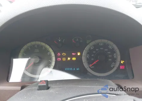 2008 Ford Escape Xlt z USA, uszkodzony, nr VIN 1FMCU93118KA81922